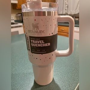 Stanley Terrazo Pearlescent 40oz NWT